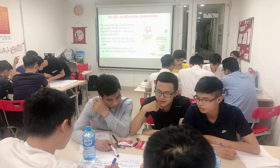 Khanh Trần là ai? Khanh Trần đào tạo kỹ năng